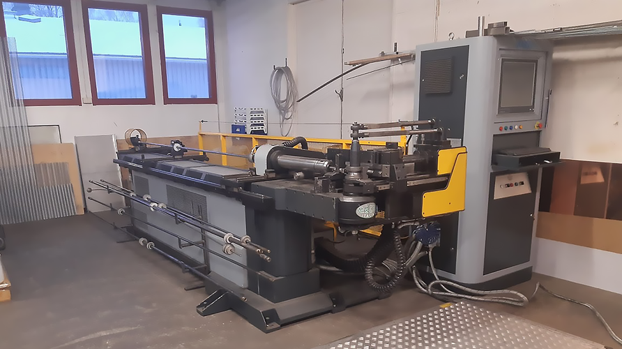 CNC-putkitaivutin JM Steel