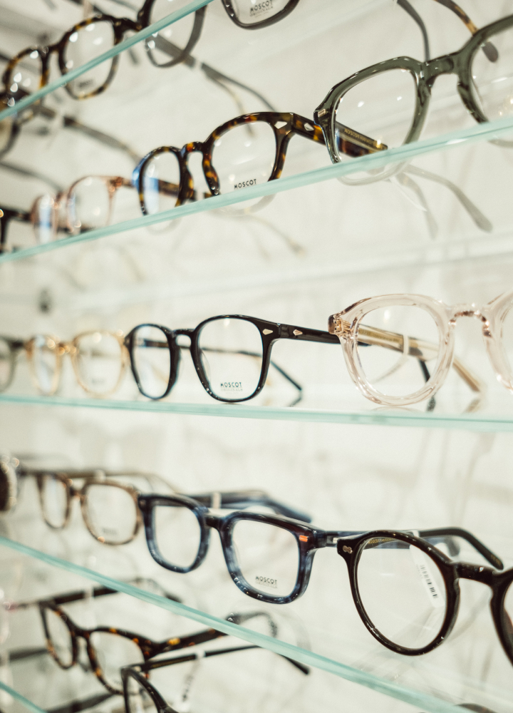 Kehysvalikoima — Moscot, Lindberg ja muut design-merkit